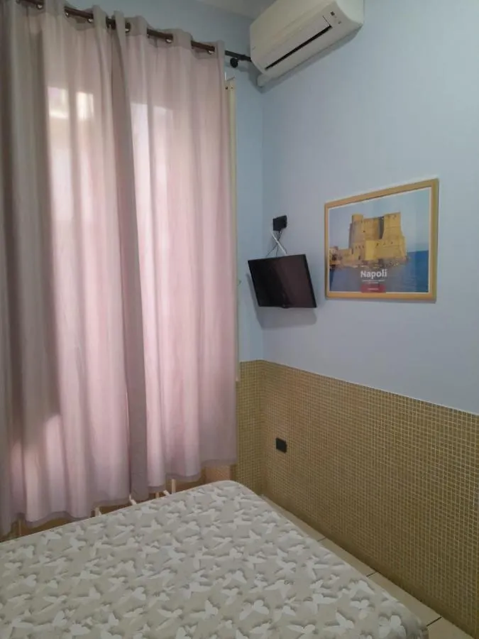 **  Hotel Vittorio Veneto Napoli Италия