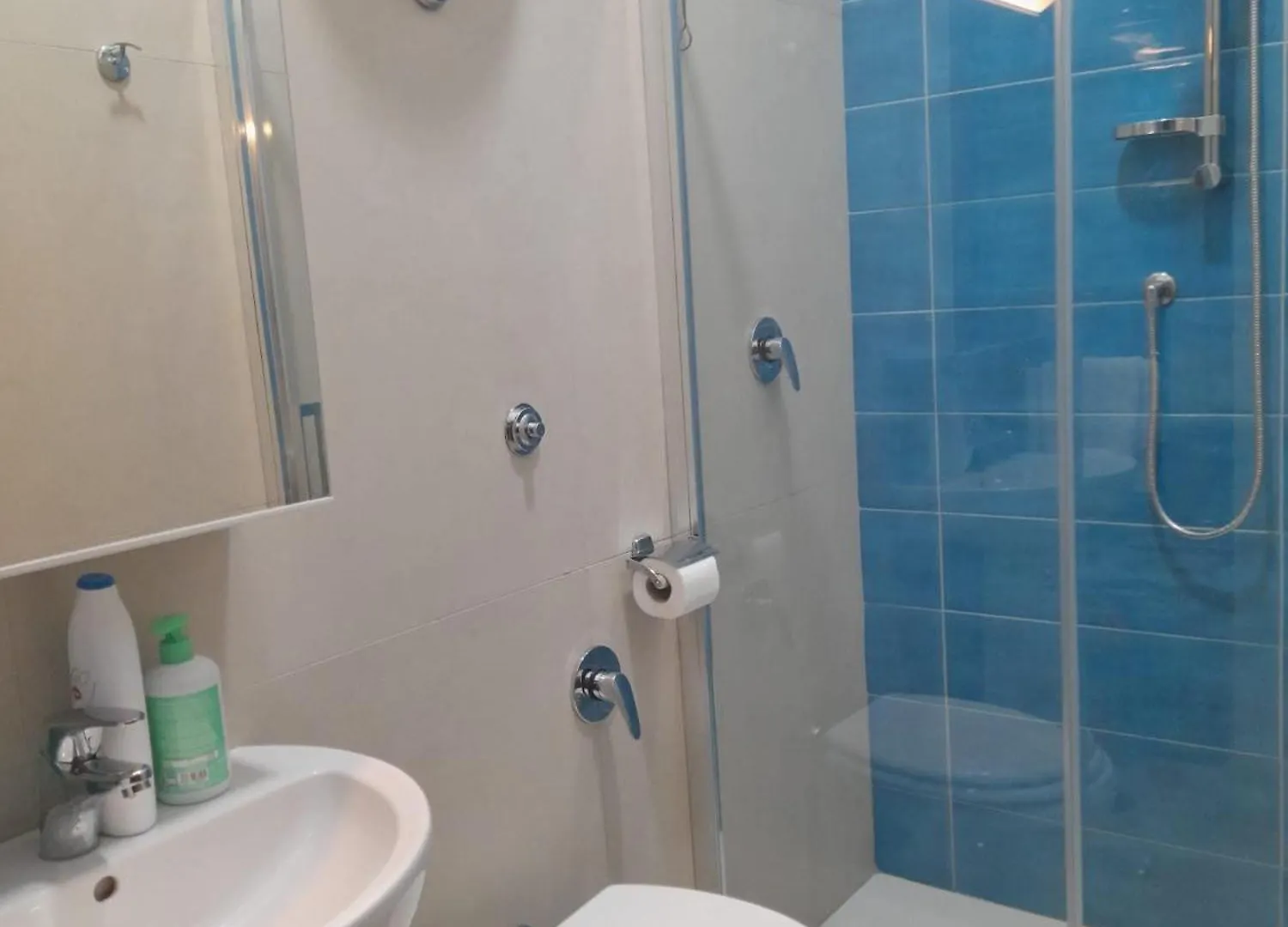 Hotel Vittorio Veneto Napoli  Неаполь