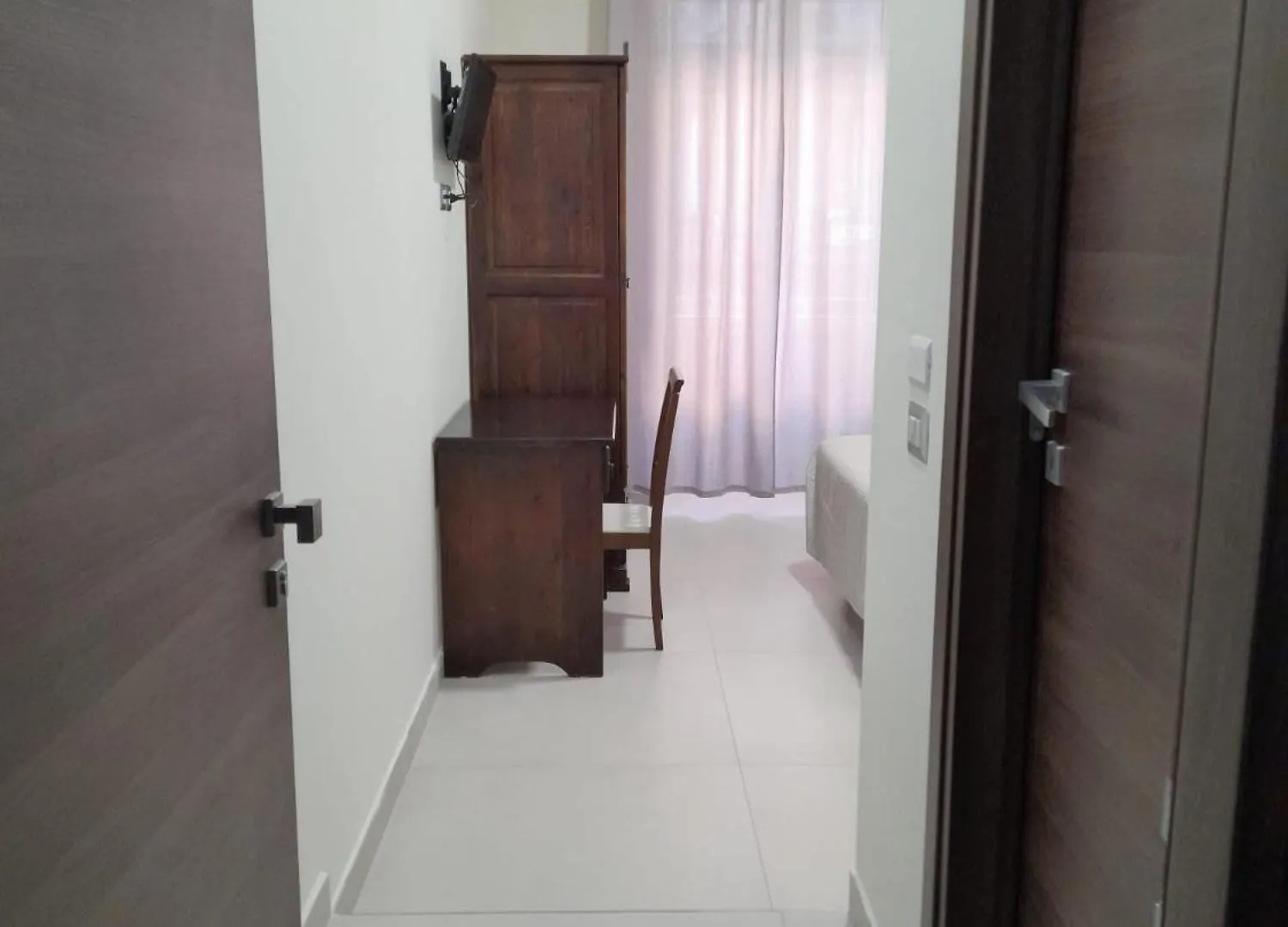 Hotel Vittorio Veneto Napoli  Неаполь